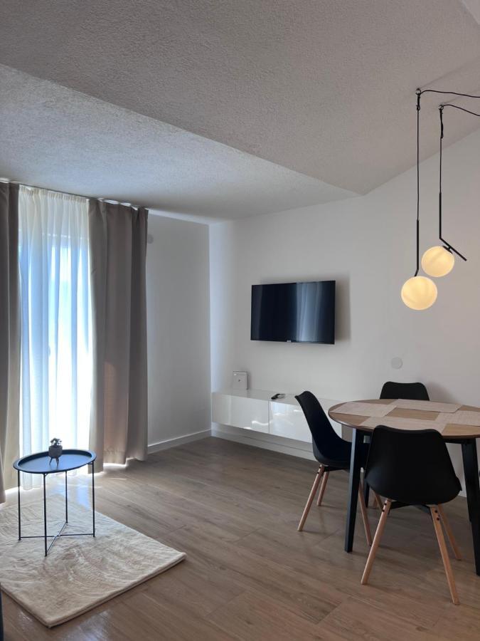 Apartment Nadalina Rogoznica (Sibenik-Knin)